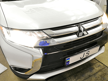 Установка led ламп на Mitsubishi Outlander 2015