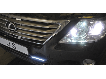 Установка ксенона на Lexus LX 570 2011