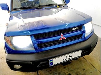 Установка светодиодных ламп Mitsubishi Pajero Pinin 2002
