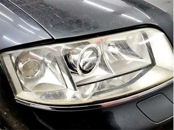 Замена линз Ауди А6 С5 2003