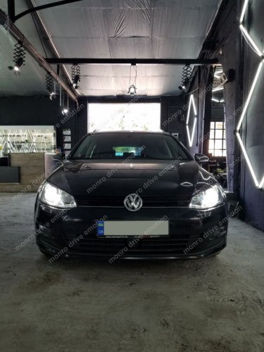  Установка LED линз  Volkswagen Golf 2015 г.в.
