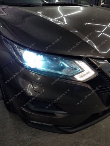 Nissan Qashqai 2012 - установка ксенону