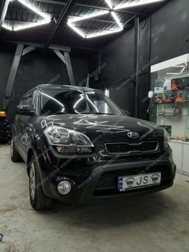 Установка парктроника Kia Soul 2016