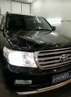 Установка led ламп Toyota Land Cruiser 200
