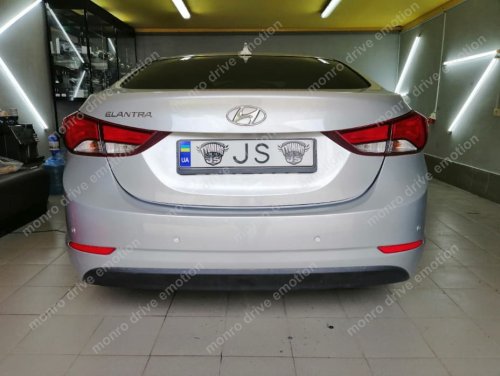 Установка парктроника Hyundai Elantra