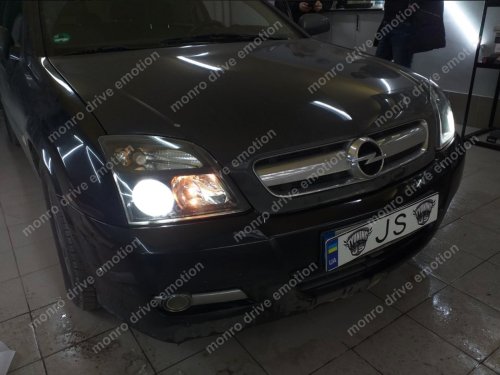 Установка комплекта ксенона Opel Vectra