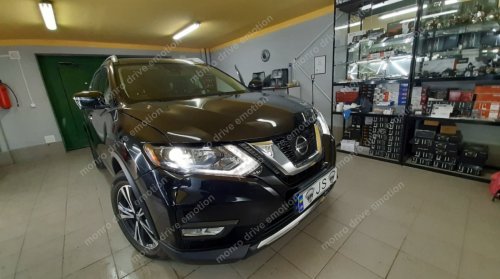  Установка LED линз и LED ламп в птф Nissan Rouge 2017 г.в.