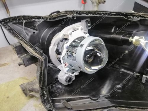 Установка линз Mazda 6
