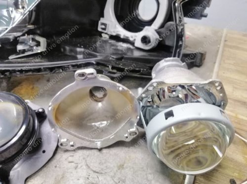 Установка линз Mazda 6