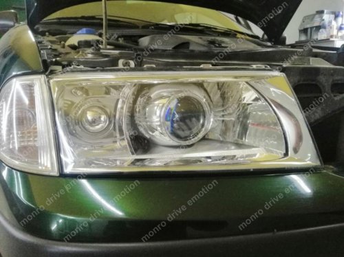 Установка линз Skoda Octavia Tour