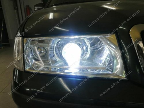 Установка линз Skoda Octavia Tour