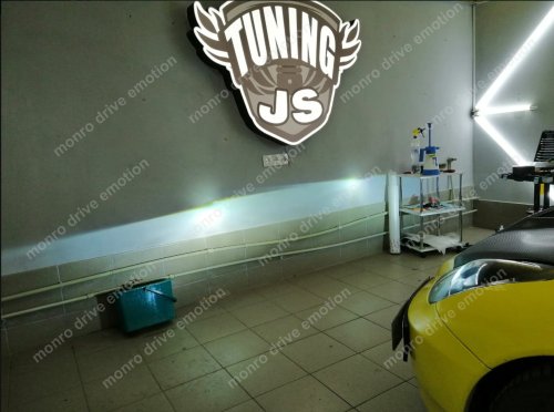 Заміна блоків розпалювання ксенону Toyota Celica