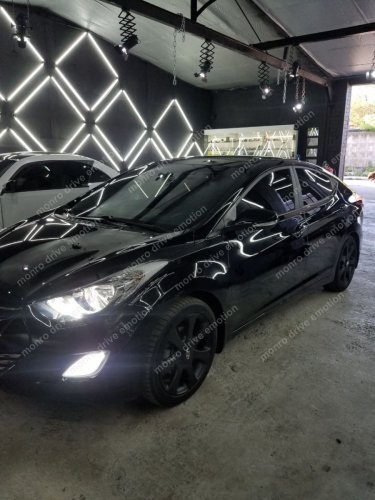 Hyundai Elantra 2012 установка светодиодных ламп