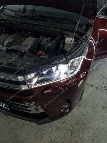 Toyota Highlander 2019  встановлення лед ламп
