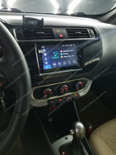 Установка магнитолы и динамиков на Kia Rio 2017 года
