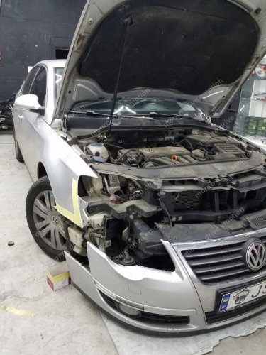 Установка линз Volkswagen Passat B6 2008