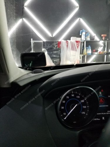 Установка парктроника Jaguar XE