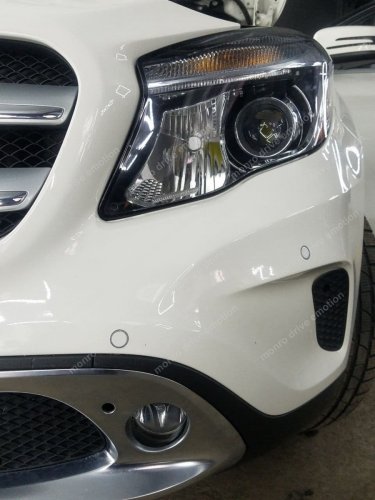 Встановлення парктроніка Mercedes-Benz GLA 250