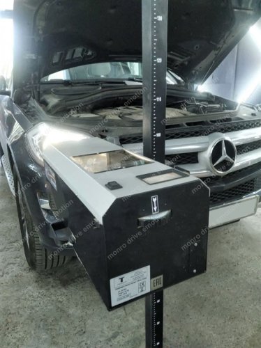Регулировка фар на Mercedes-Benz GL 2013