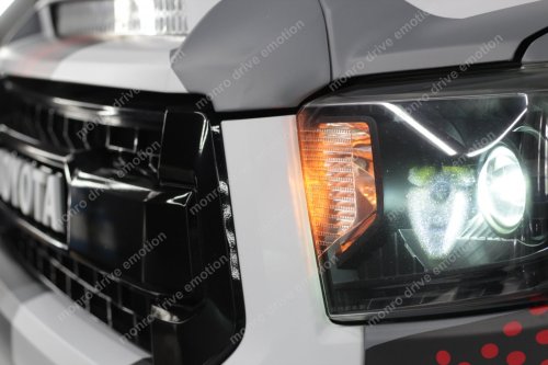Установка LED линз Toyota Tundra 2018 г.в.