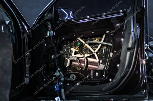 Шумовиброизоляция дверей Jaguar XJ 2011 года