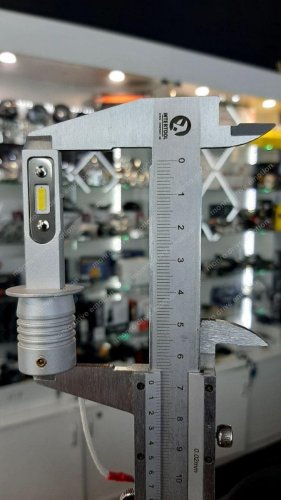 Комплект светодиодных ламп Sho-Me F3 HB3 9005 6500K 20W