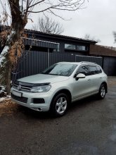 Установка камеры заднего вида Volkswagen Touareg 2016