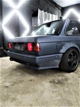 Ремонт плафону заднього ліхтаря на BMW E30 1988 р.в.