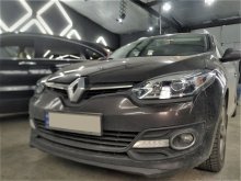 Renault Megane 2012 - полірування і шліфування фар