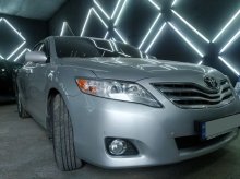 Встановлення шумо-віброізоляції на Toyota Camry 2008 року