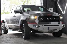 Установка LED линз Toyota Tundra 2018 г.в.
