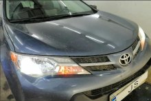 Установка ксенона Toyota RAV 4