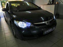 Встановлення світлодіодних ламп Honda Civic