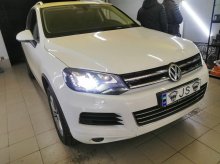 Установка ксеноновых ламп Volkswagen Touareg