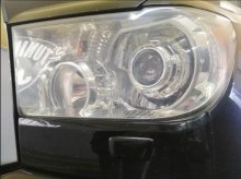 Установка ксенона Toyota Sequoia