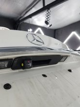 Установка камеры заднего вида Mersedes GLA 250 