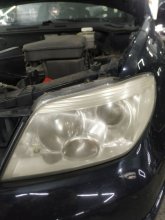 Mitsubishi Outlander 2005 - полірування і обклеювання фар бронеплівкою